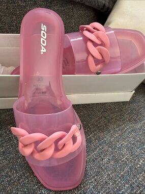 Soda Pink Jelly Slide Sandals with Matte Chain Accent New In Box